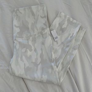 Gap maternity leggings